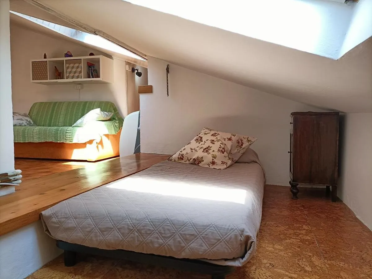 Mansard Apart Alba - Sea 5 Terre-Trekking-Excursions-Relax San Terenzo 0*,  Italie