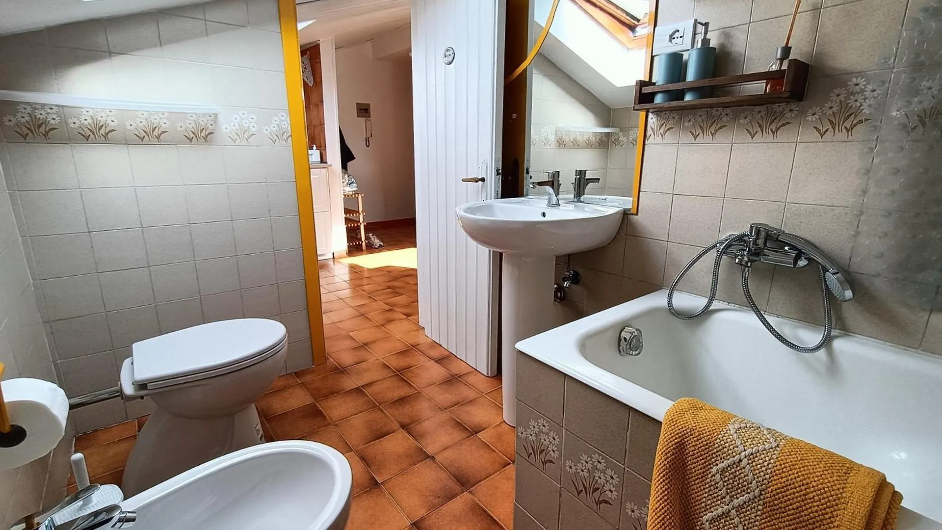 Mansard Apart Alba - Sea 5 Terre-Trekking-Excursions-Relax San Terenzo Appartement